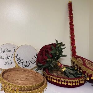 Traditional Red and Gold Decorative Set